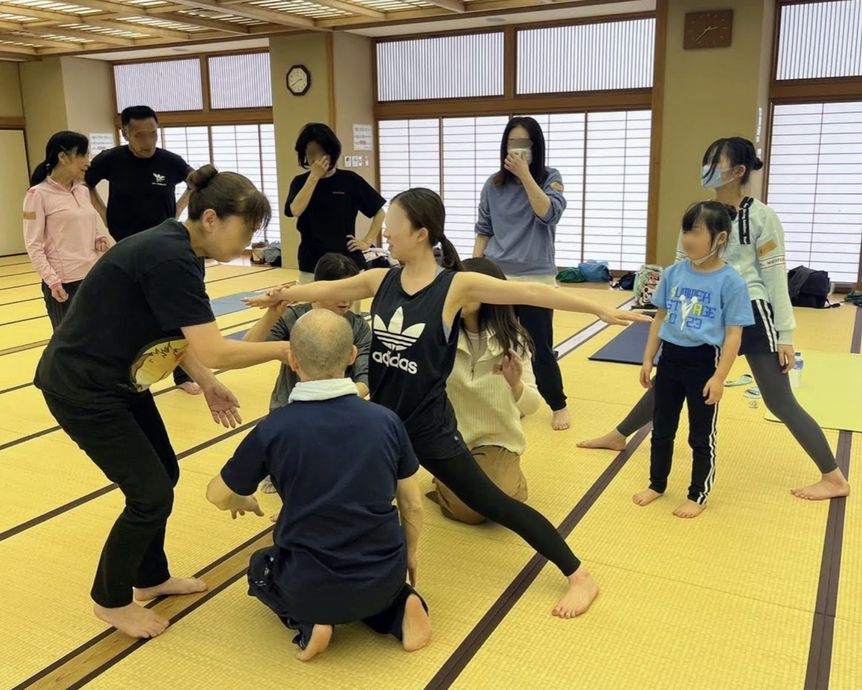 ヨガレッスン